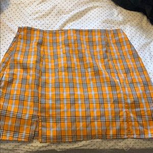 Orange plaid mini with double slit